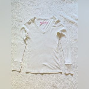 Victoria’s Secret long sleeve v-neck tee